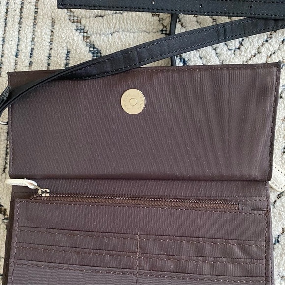 Rowallan Tess Travel Crossover Purse Black - Picture 7 of 10